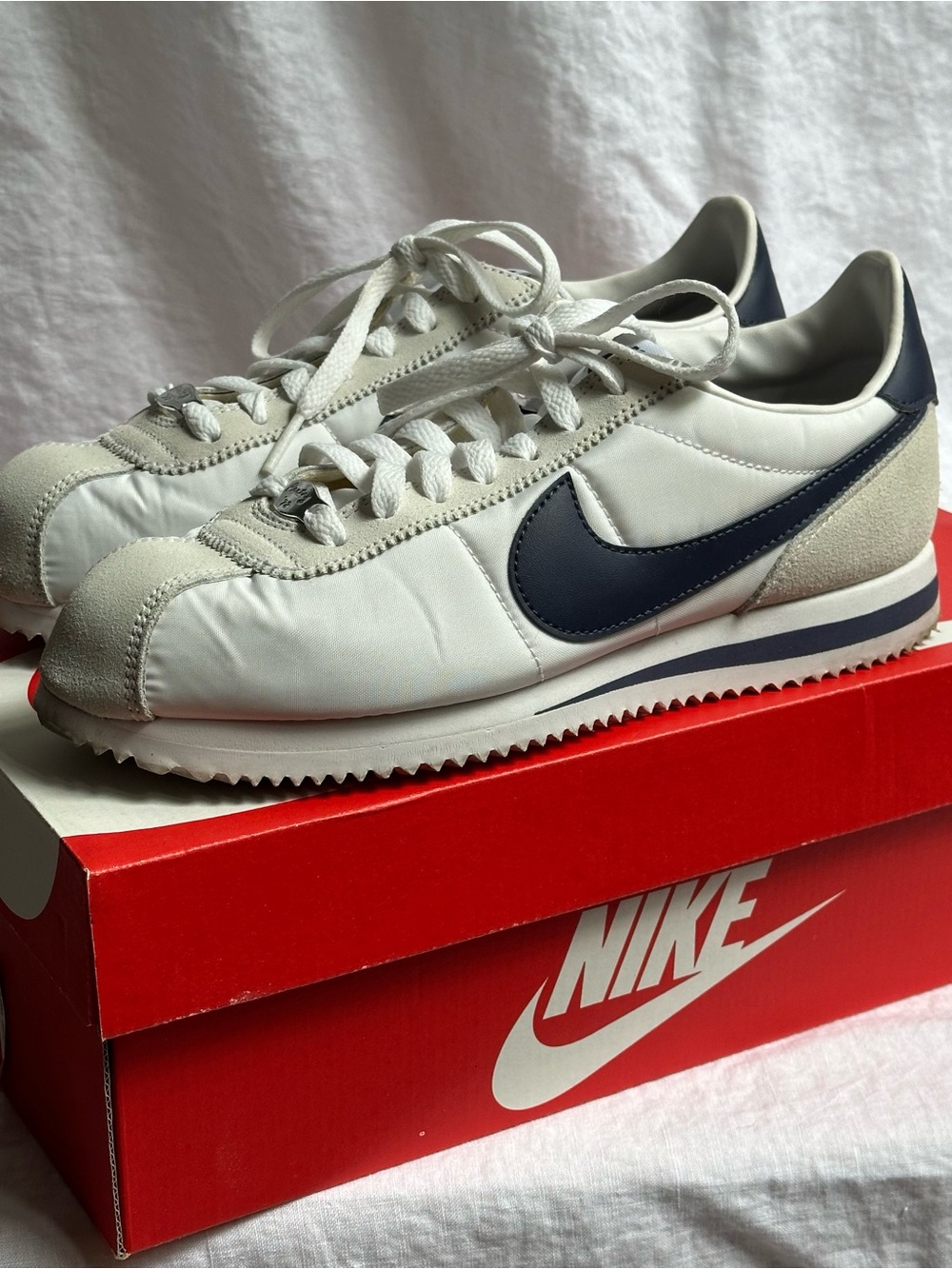 Nike Cortez Nylon Sneaker Womens Sz 9